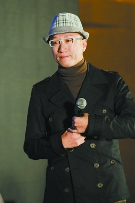 孙红雷领队《男人帮》 赵宝刚新戏光棍节开机 - 时尚中国