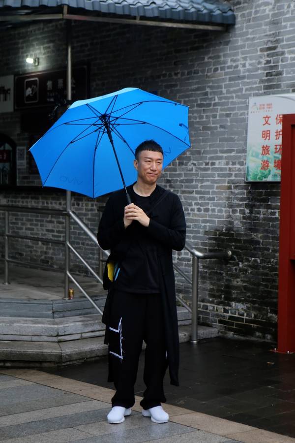 《极限挑战3》佛山录制 男人帮穿传统武服较量